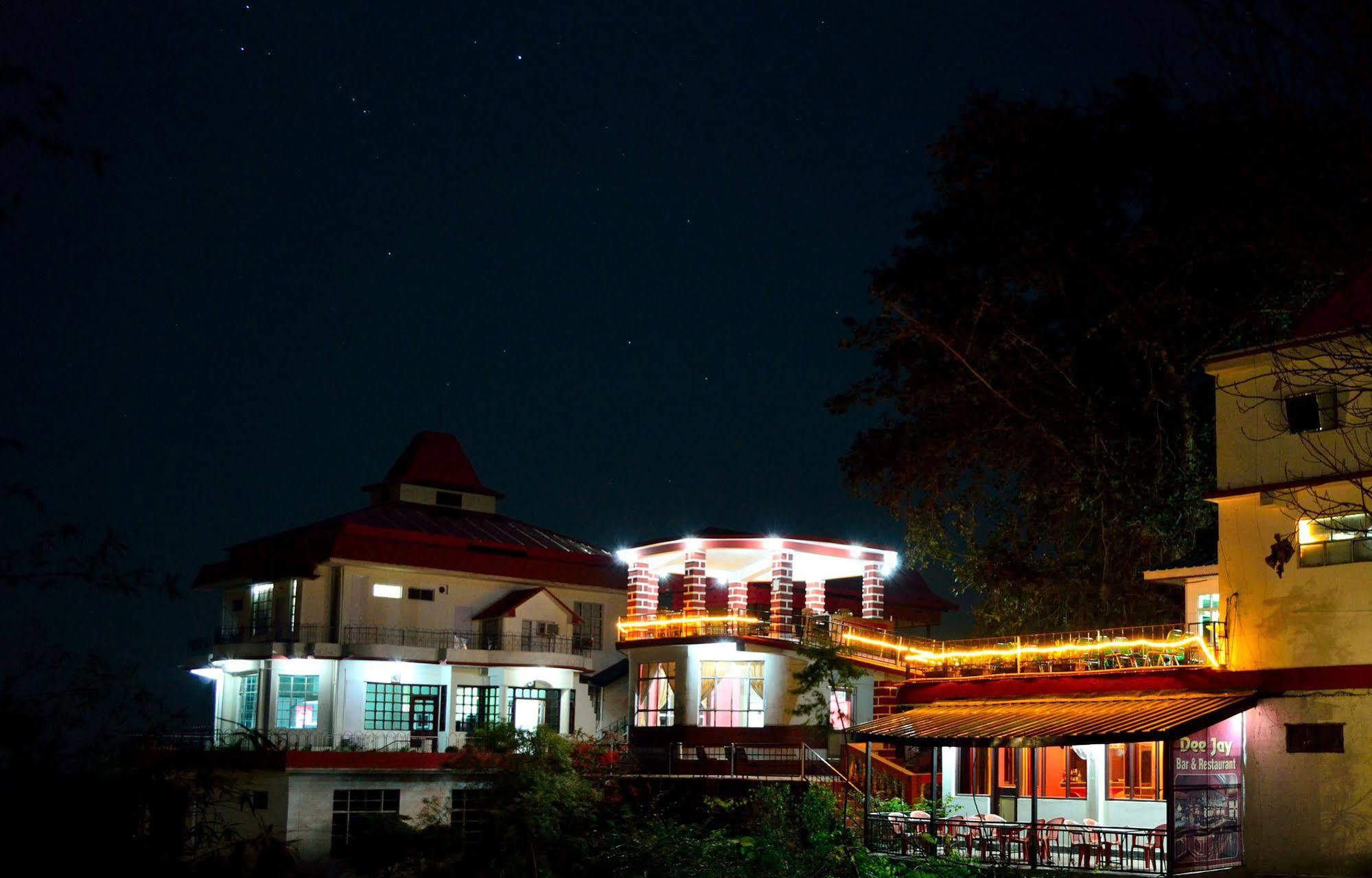 Dee Jay Resort Dhaliara Buitenkant foto
