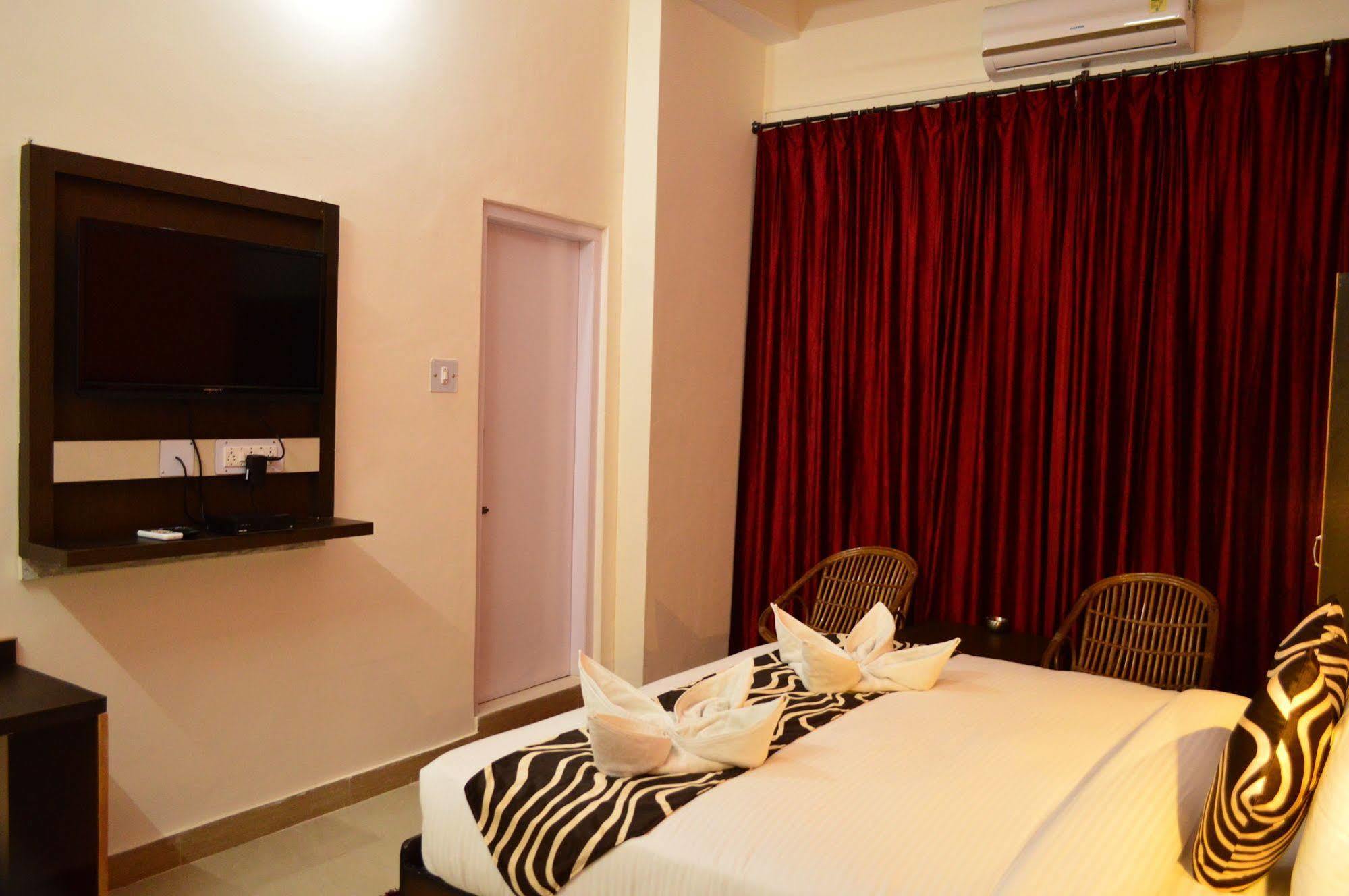 Dee Jay Resort Dhaliara Buitenkant foto